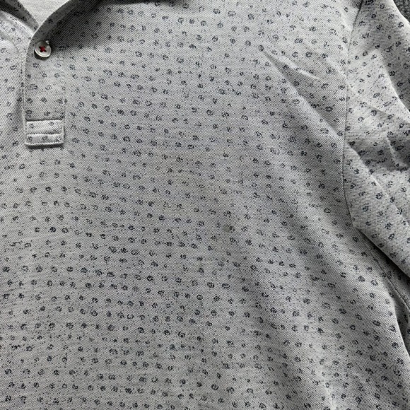 Travis Mathew Mens Golf Polo Shirt‎ Small Dots Print Gray Short Sleeve Size L - Picture 2 of 9